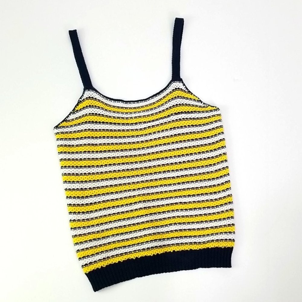Sleeveless Sweater Top